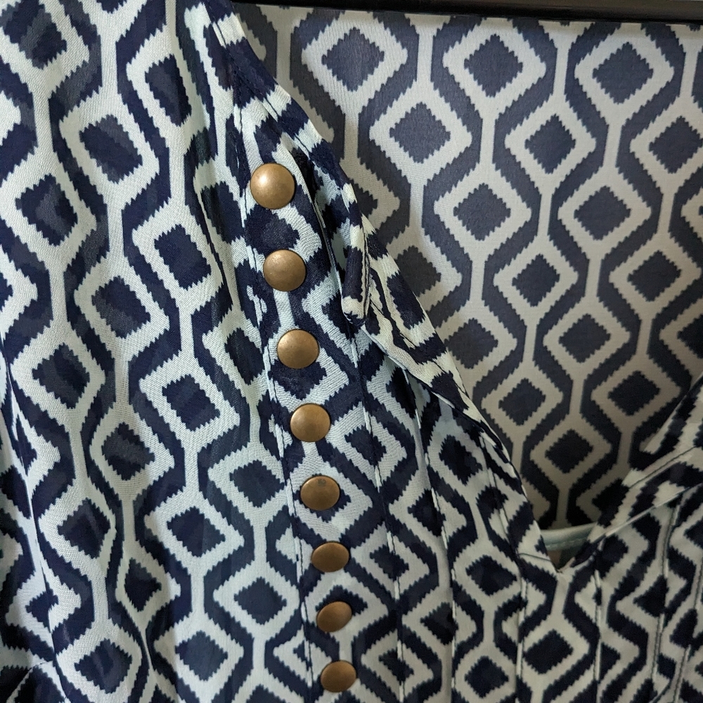 📦Bundle for$5! 41Hawthorn navy mint sheer patt blouse w camisole lining sz L - Picture 2 of 6